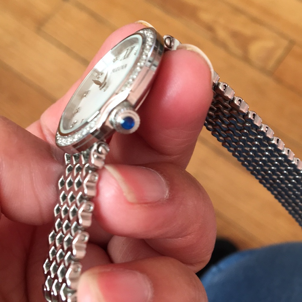 Watch - Picture 4 of 6